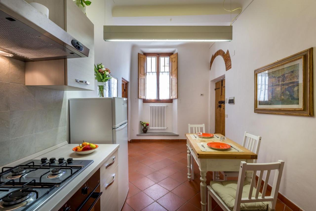 Classic Tuscany Apartments By Mmega Флоренция Экстерьер фото