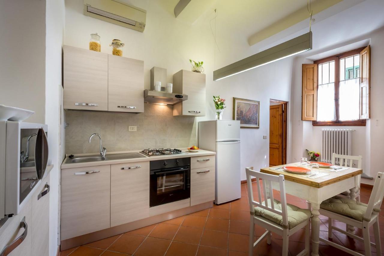 Classic Tuscany Apartments By Mmega Флоренция Экстерьер фото