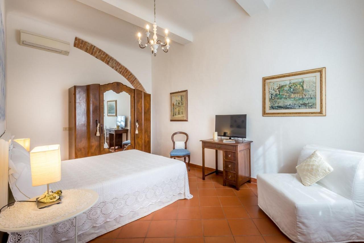 Classic Tuscany Apartments By Mmega Флоренция Экстерьер фото