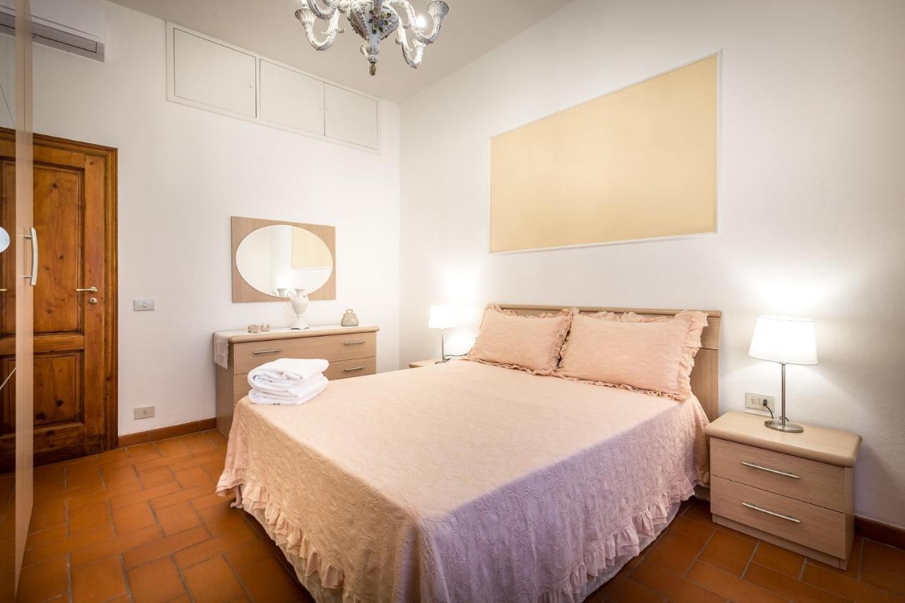 Classic Tuscany Apartments By Mmega Флоренция Экстерьер фото
